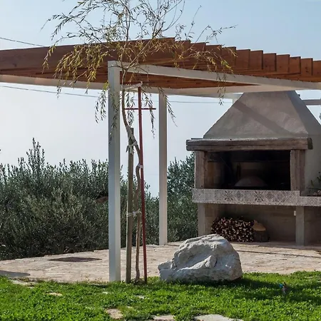 Dom wakacyjny Ferienhaus In Mit Botanischem Garten Makarska