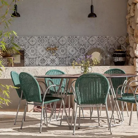 Ferienhaus In Mit Botanischem Garten Makarska